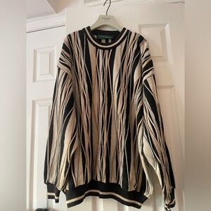 Vintage 3D knit Tundra Coogi style sweater size Medium